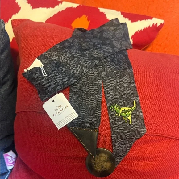 Coach Navy Patterned Tie with Green Dinosaur - Picture 1 of 3